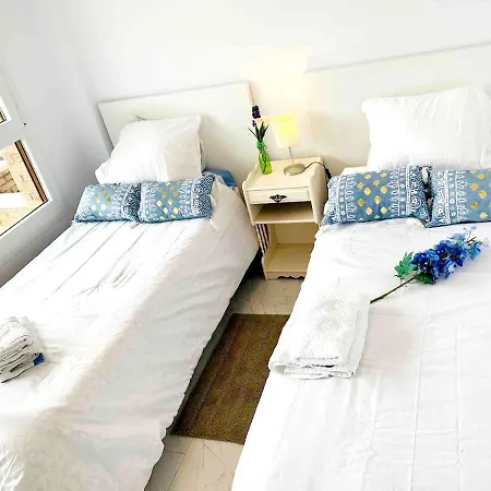 Charming 1 M² Balcony Santona